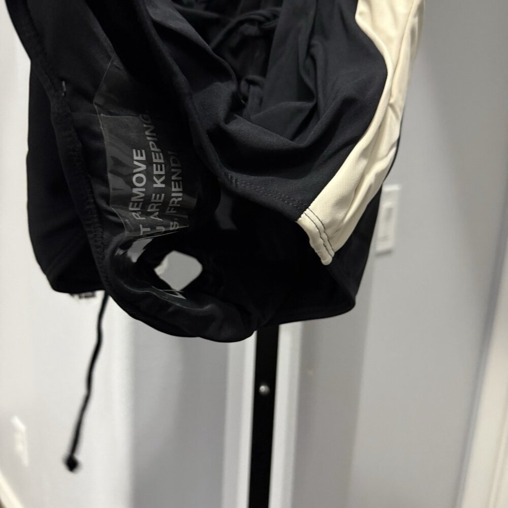 TA3 Swimwear Plungey Black/Oat One Piece Regular/Long MEDIUM BRAND NEW $178 MSRP - Picture 3 of 5
